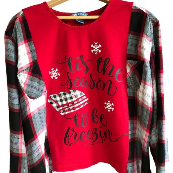 Reworked Flannel Tee, Size S-M: Upcycled Oversized Winter Graphic Sweatshirt - Picture 6 of 11